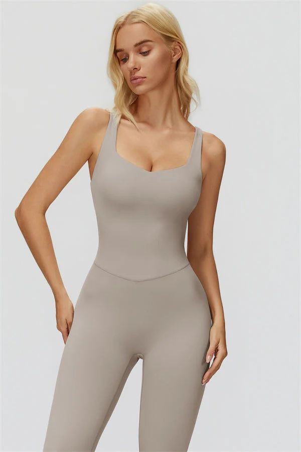 HAILEY FLARE BEIGE / JUMPSUIT
