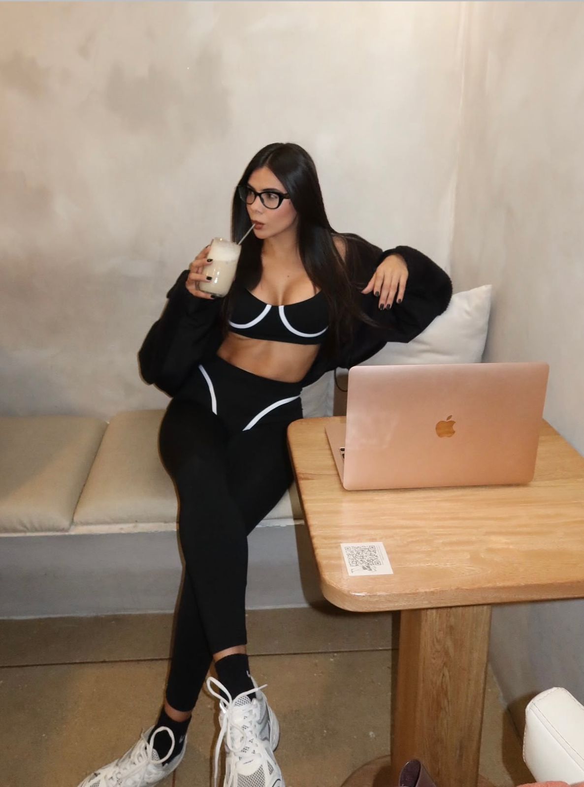 BODY LINE NEGRO / SET