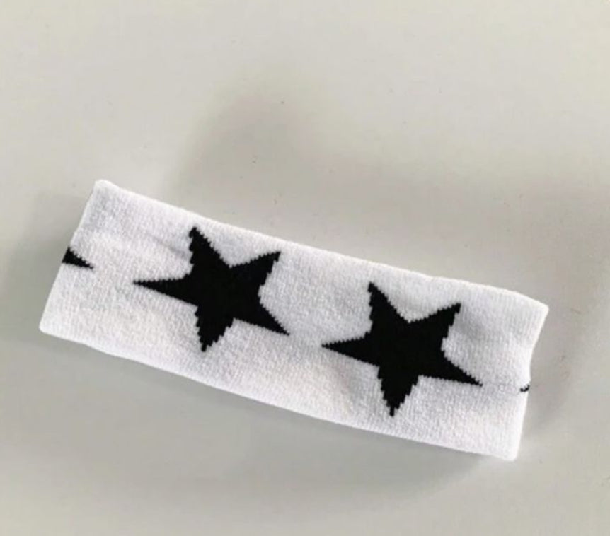 STARS YIYA - BANDITAS