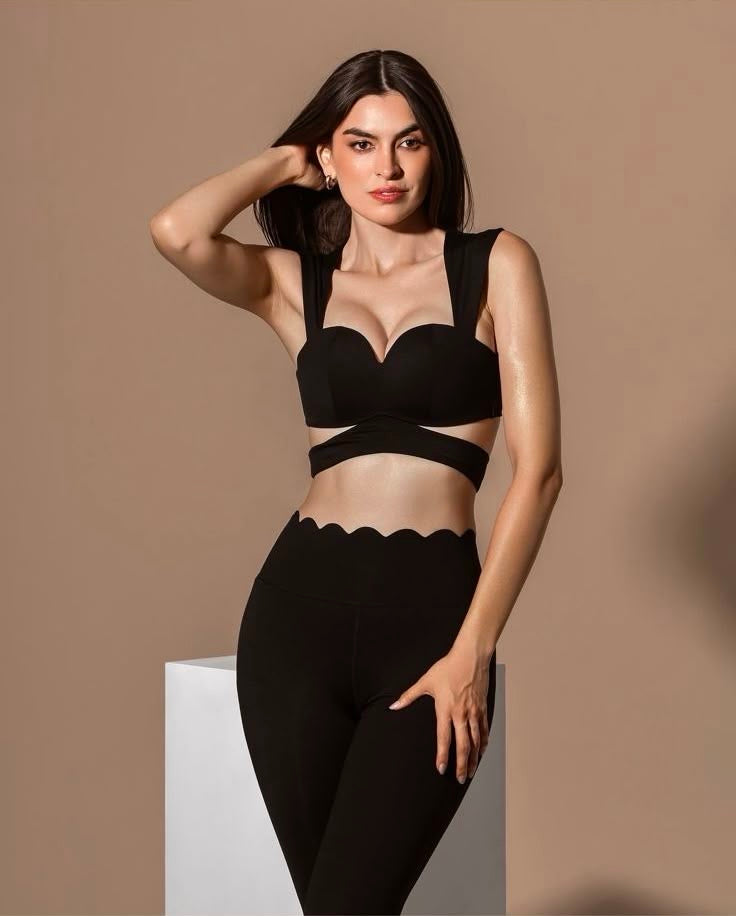 KAIA NEGRO-TOP