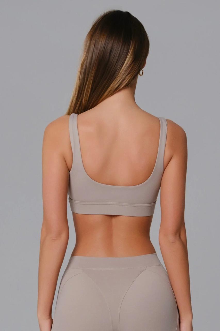 TOP NEGRO BEIGE ASTRAL