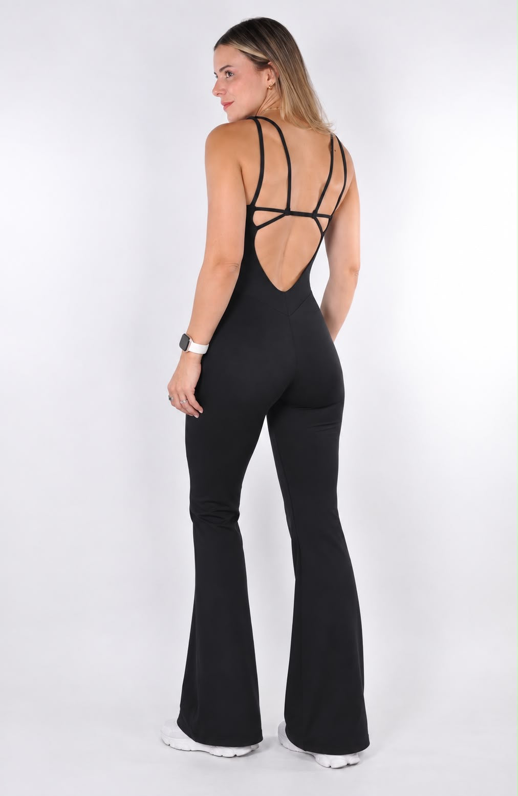 HAILEY FLARE NEGRO - JUMPSUIT