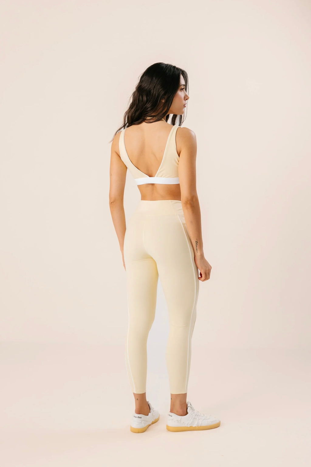 SET GIGI - AMARILLO