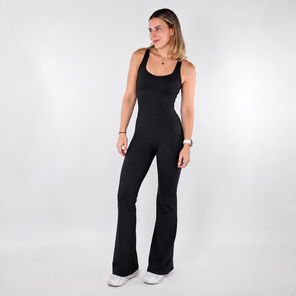 HAILEY FLARE NEGRO - JUMPSUIT