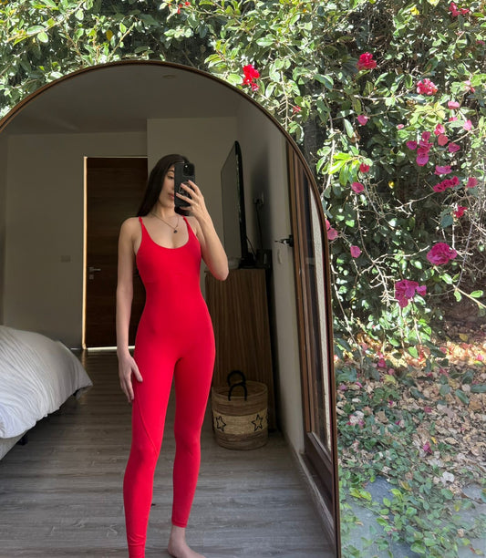 AMELIA ROJO / JUMPSUIT